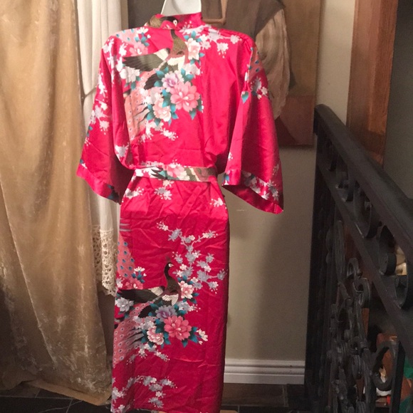 Oriental Village Silk Collection kimono robe S/m - Picture 4 of 7